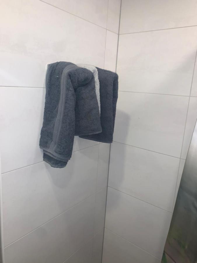 K76 - Very Nice 2-Bedrooms Apartment -2 Big Beds-1 Single Bed Тарту Екстериор снимка