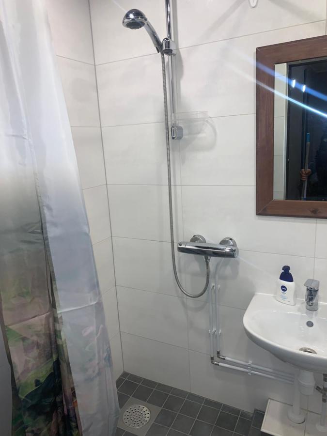 K76 - Very Nice 2-Bedrooms Apartment -2 Big Beds-1 Single Bed Тарту Екстериор снимка